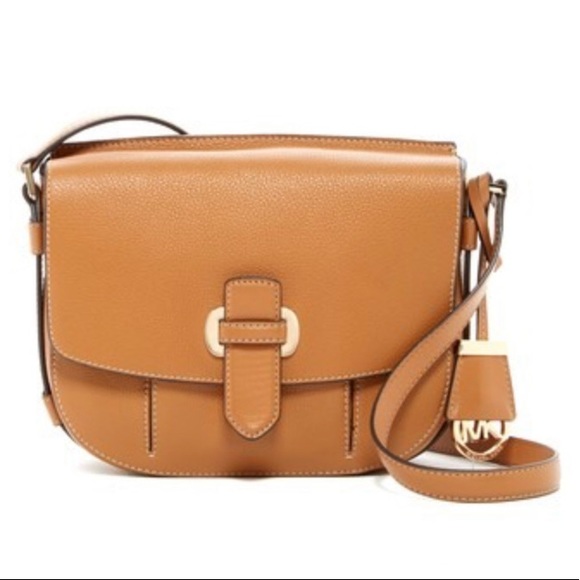 Michael Kors Handbags - 🌴HP🌴Michael Kors Romy Leather Messenger Bag